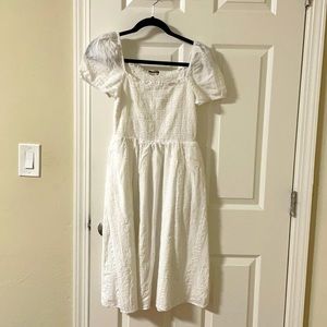 LOFT SMOCKED PUFF SLEEVE MIDI DRESS